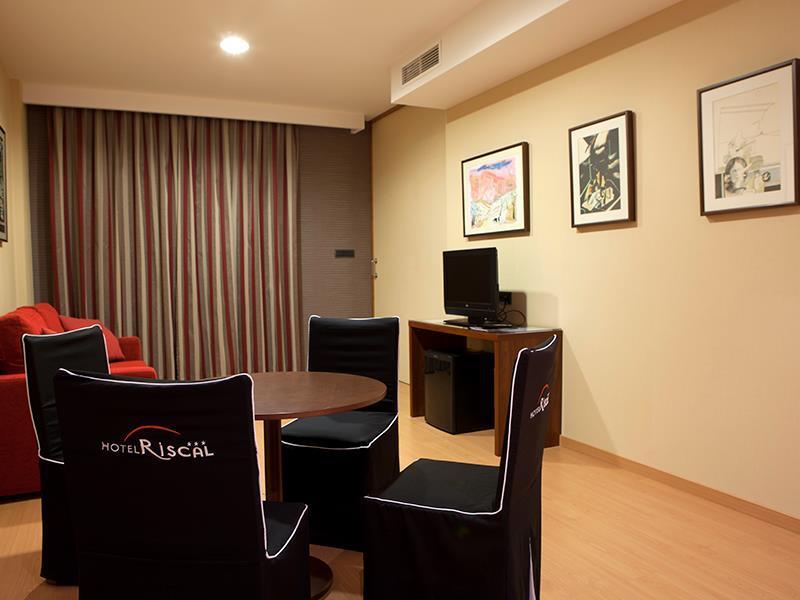 Sercotel Riscal Murcia Room photo